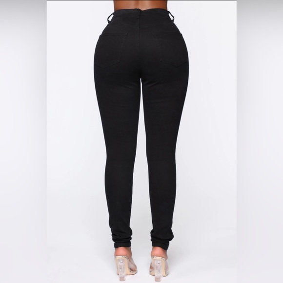 FN Distressed Jean - Picture 4 of 6